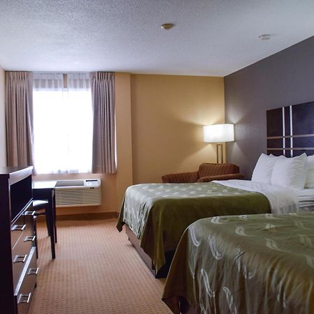 Quality Inn Bracebridge Exterior photo